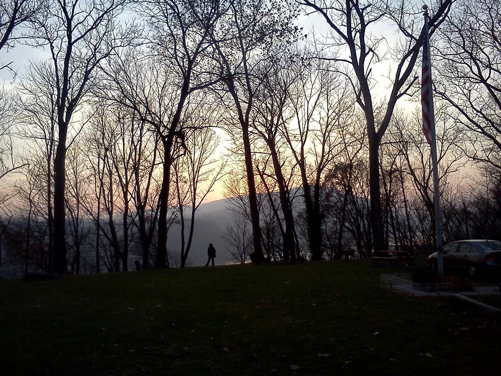 Hi-Harpers Ferry Hostel & Campground Knoxville Esterno foto